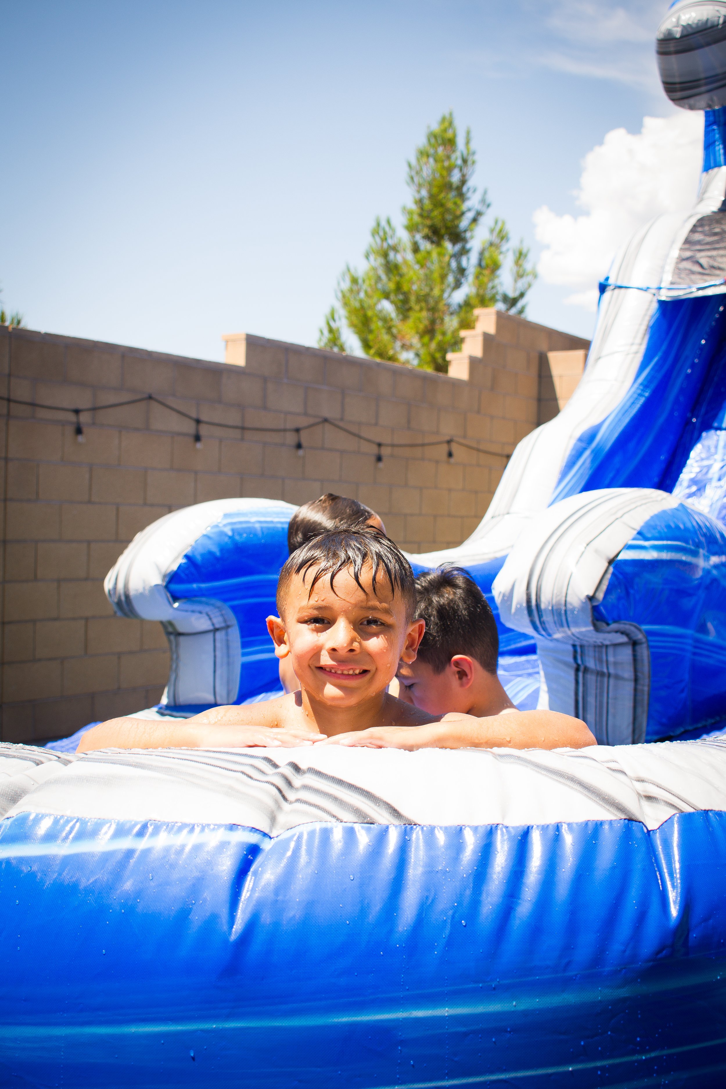 18' Blue & Gray Wave Wet or Dry Slide